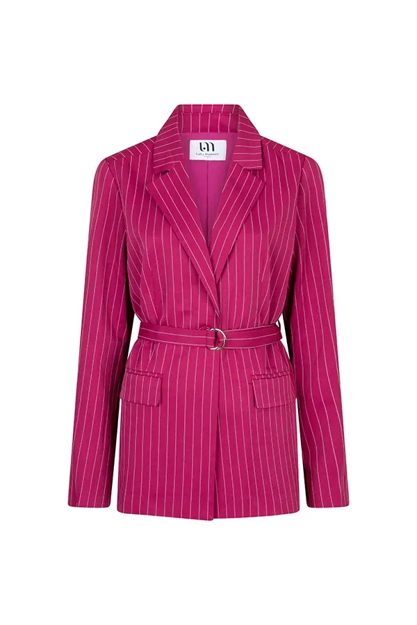 Blazer_Lola