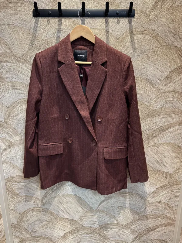 Blazer_burgundy_stripe