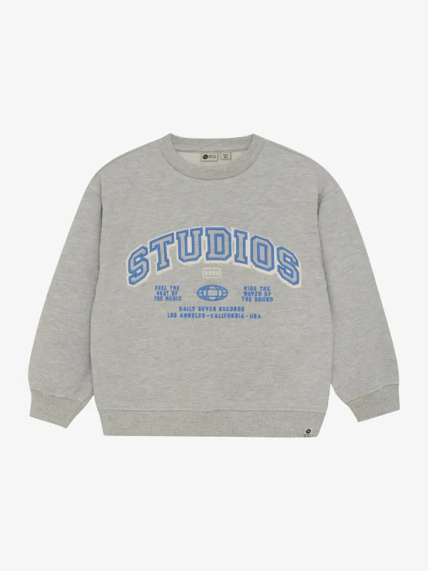 Oversized_Sweater_Artwork