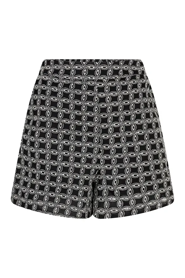 Short_Dewi