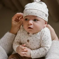 2_pce_babysuit___hat_organic_cotton_2