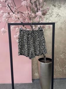 Leopard_short