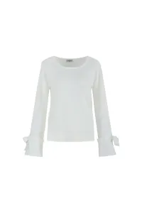 Quinty_knit_sweater