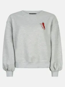 Sweater_Just_chillin